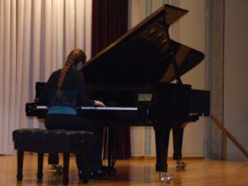 Μαλαγαρδή Ελένη – Πιάνο ιδιαίτερα μαθήματα