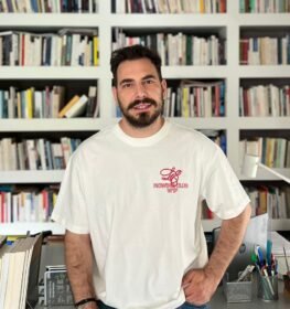ΓΙΩΡΓΟΣ ΣΠΑΘΗΣ – Φιλολογικά ιδιαίτερα μαθήματα
