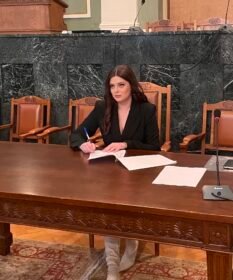 Πένυ Γιαννοπούλου – Ιταλικά ιδιαίτερα μαθήματα