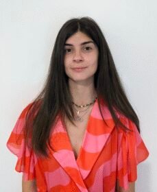 ΑΜΑΛΙΑ ΑΣΠΡΟΛΟΥΠΟΥ – Αγγλικά ιδιαίτερα μαθήματα