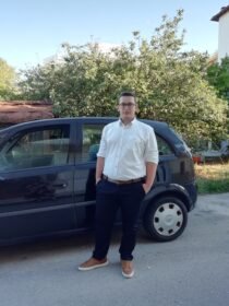 ΧΑΡΑΛΑΜΠΟΣ ΤΖΟΥΜΠΑΣ – Φιλολογικά ιδιαίτερα μαθήματα