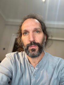 Φωτογραφία του ΓΙΟΥΛΑΤΟΣ ΙΩΑΝΝΗΣ – Φιλολογικά