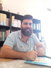 Κώστας Χαλιμούρδας – Φιλολογικά ιδιαίτερα μαθήματα
