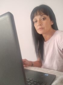 Στέλλα Χατζηγεωργίου – Ιδιαίτερα Μαθήματα Φιλολογικών ιδιαίτερα μαθήματα
