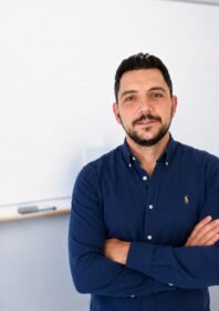 Φωτογραφία του Πάκος Δημήτρης – Ιδιαίτερα Μαθήματα Οικονομικών