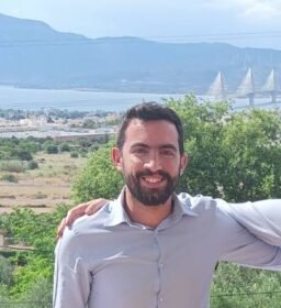 Δεληγιάννης Ηλίας – Πολιτικός Μηχανικός ιδιαίτερα μαθήματα